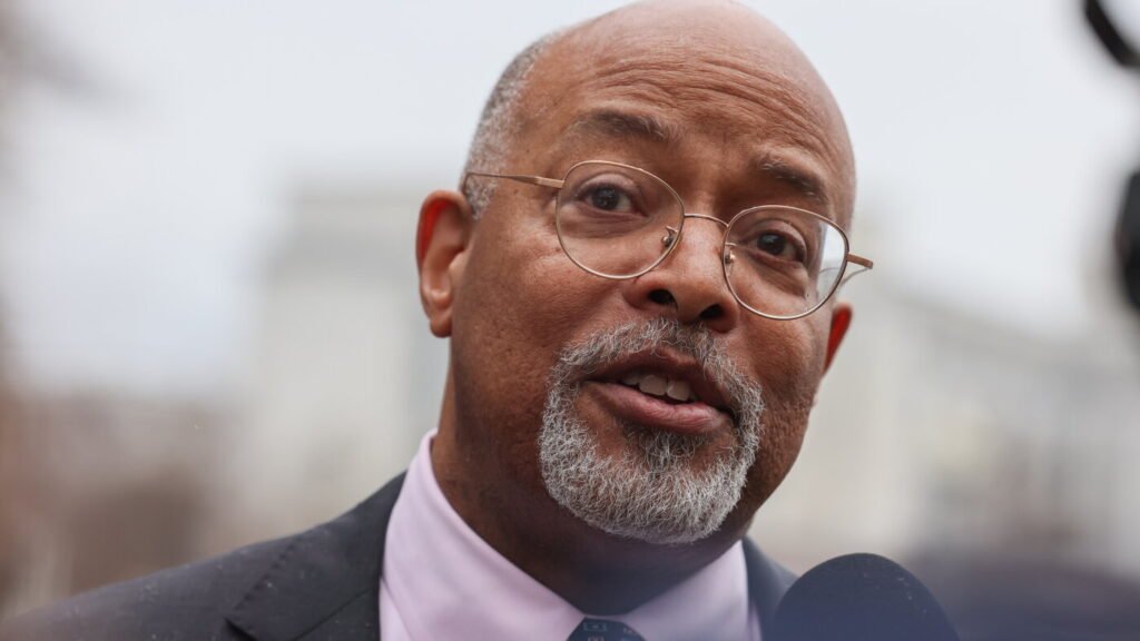Rep. Glenn Ivey weighs stopgap bill as House returns : NPR Rep. Glenn Ivey weighs stopgap bill as House returns : NPR