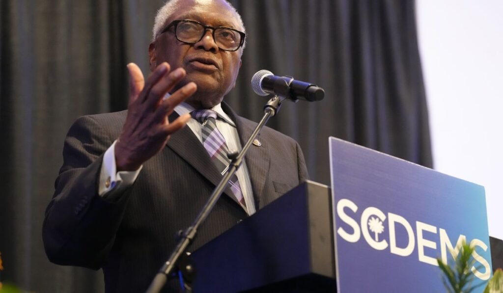 Rep. Jim Clyburn says Democrats could impeach Trump if they win the House in midterm elections Rep. Jim Clyburn says Democrats could impeach Trump if they win the House in midterm elections