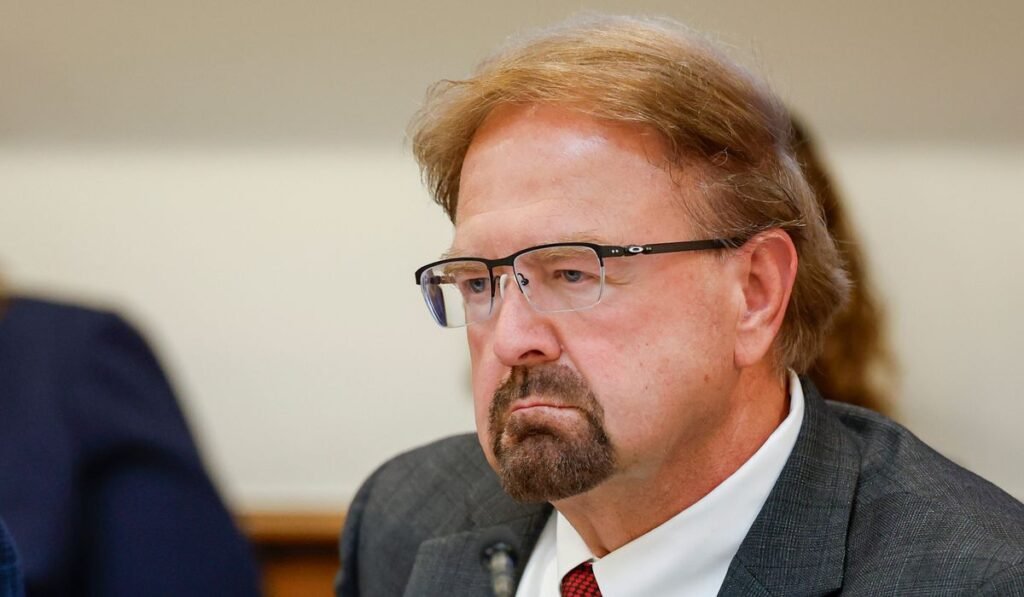 Republican Rep. Chuck Edwards urges colleagues not to censure him amid harassment claims Republican Rep. Chuck Edwards urges colleagues not to censure him amid harassment claims