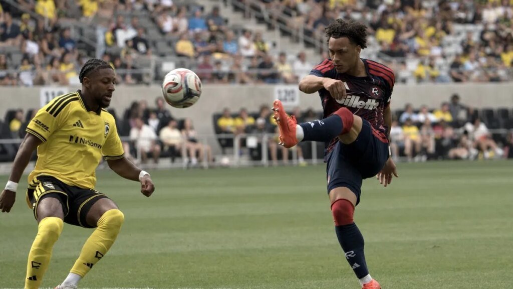 Revolution top Crew as Carles Gil sparks turnaround
