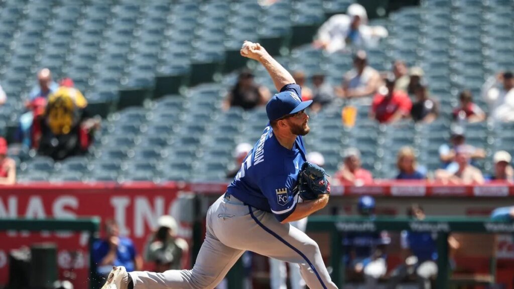 Royals ride Noah Cameron’s 1-hitter to series win over Angels Royals ride Noah Cameron's 1-hitter to series win over Angels