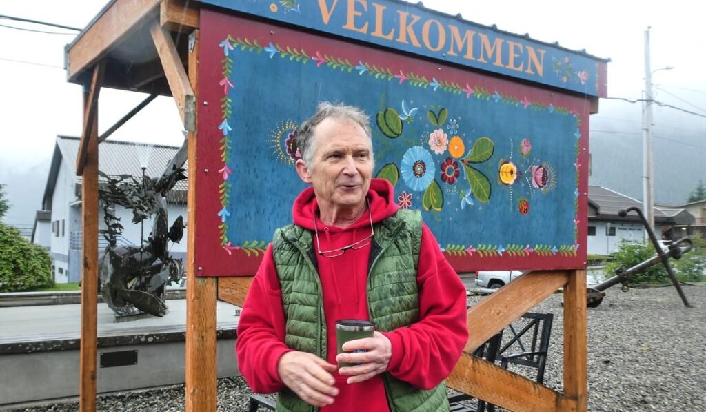 Seeing double? Candidates with the same name face off in Alaska Senate race Seeing double? Candidates with the same name face off in Alaska Senate race