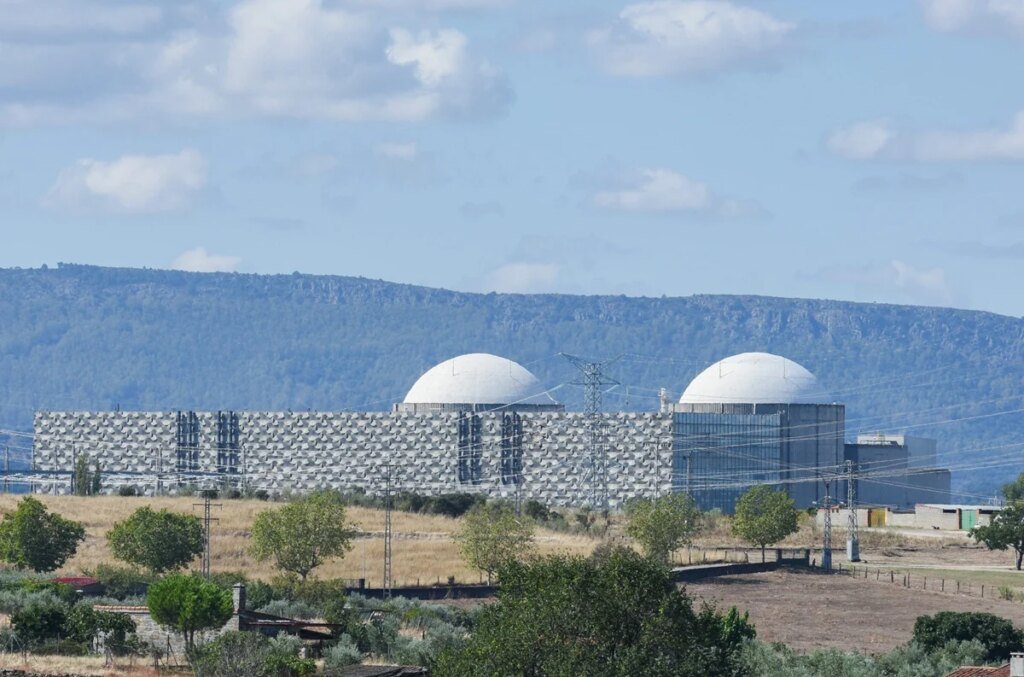 Spain grants ageing nuclear plant three-year extension amid Middle East crisis Spain grants ageing nuclear plant three-year extension amid Middle East crisis