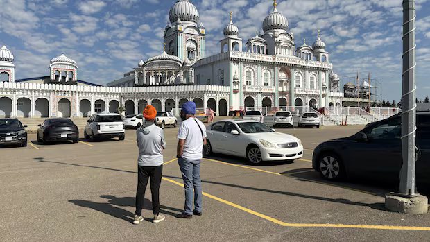 Stabbing at Edmonton Sikh temple leaves 2 injured, man in custody Stabbing at Edmonton Sikh temple leaves 2 injured, man in custody
