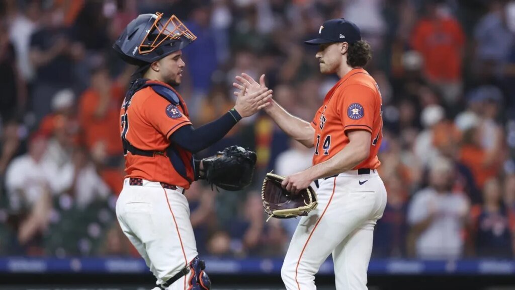 Streaking Astros eager to continue winning ways vs. Rangers Streaking Astros eager to continue winning ways vs. Rangers