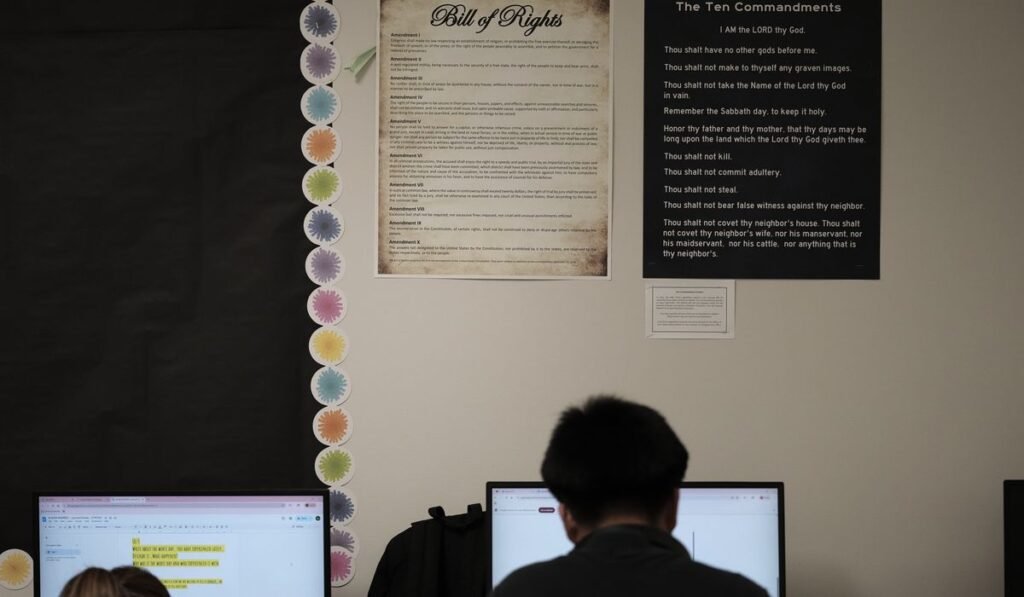 Supreme Court asked to review Texas law requiring the Ten Commandments in public schools