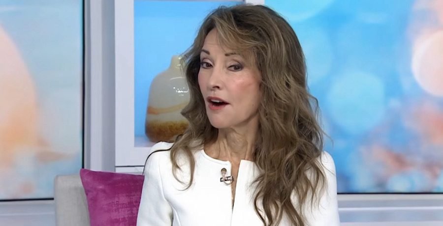 Susan Lucci Turns Back Time In Mini-Dress, Deemed ‘Inspiration’ Susan Lucci Turns Back Time In Mini-Dress, Deemed 'Inspiration'