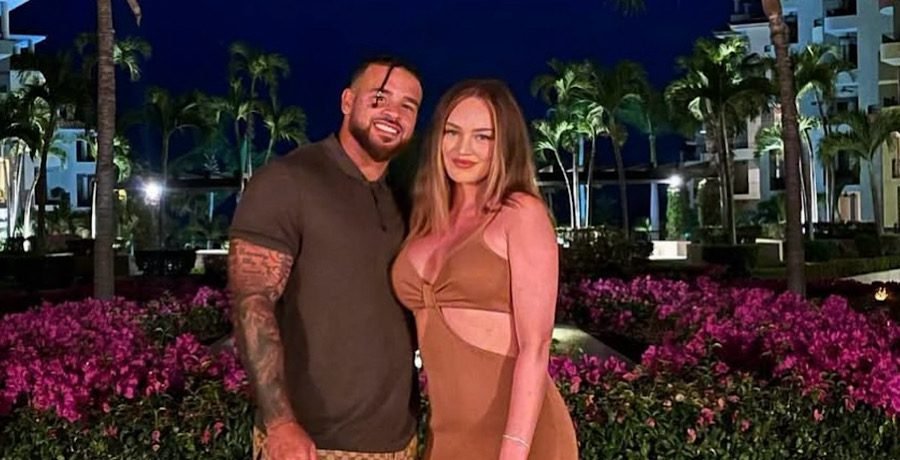 Taylor Selfridge Reacts To Cory Wharton, Izzy Fairthorne Romance Taylor Selfridge Reacts To Cory Wharton, Izzy Fairthorne Romance
