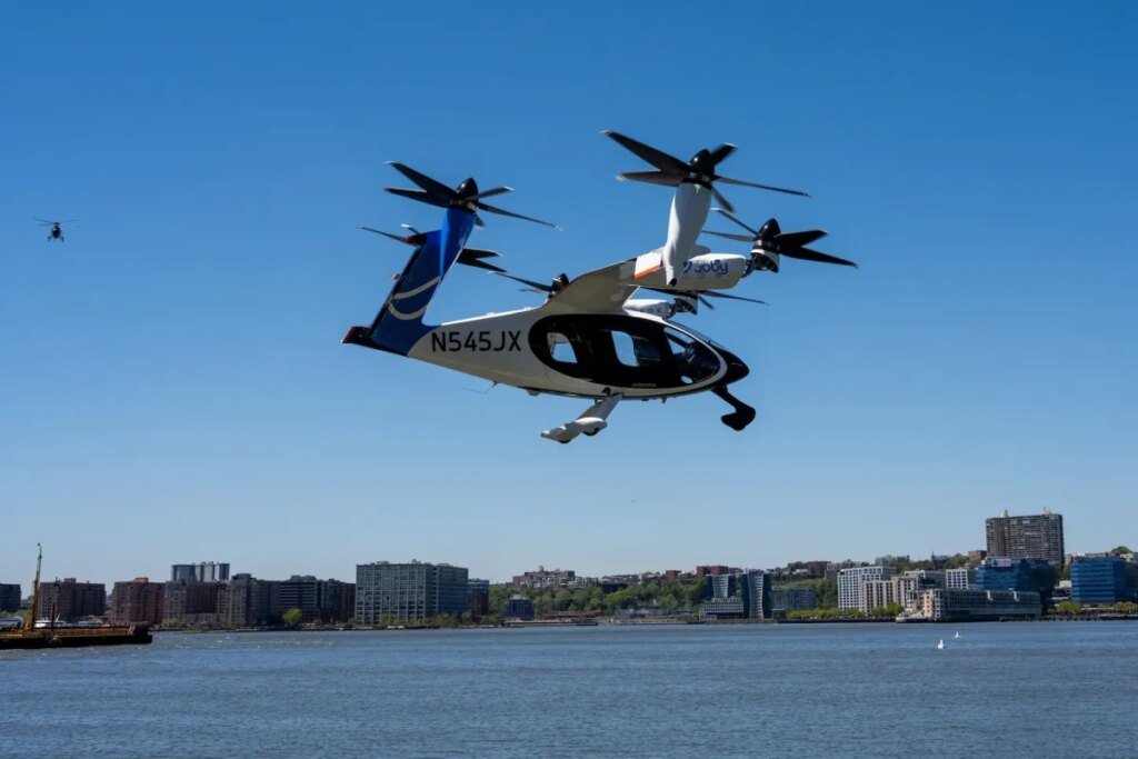 TechCrunch Mobility: The shifting flight path of electric air taxis TechCrunch Mobility: The shifting flight path of electric air taxis