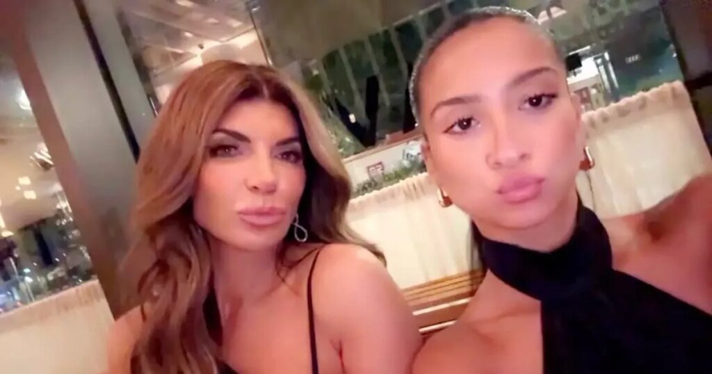 Teresa Giudice Breaks Silence on Victoria Zardoya’s Death Teresa Giudice Breaks Silence on Victoria Zardoya’s Death