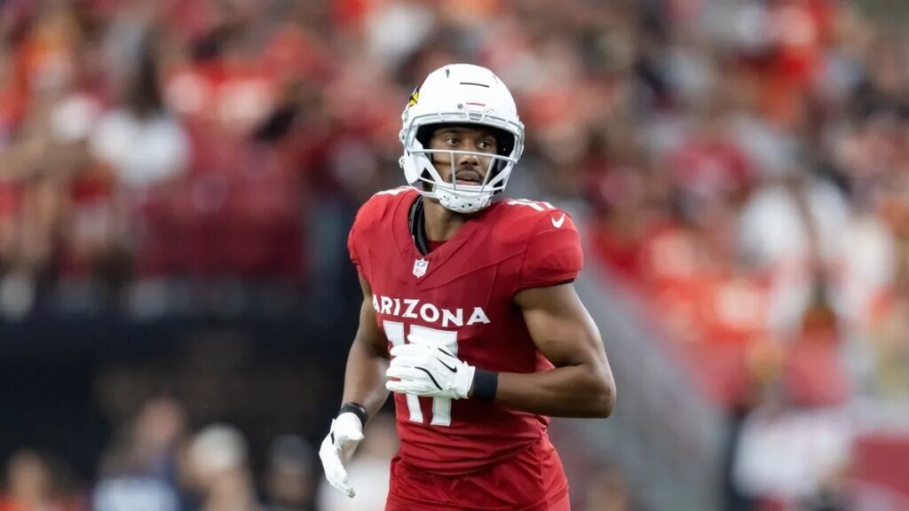 Texans sign WRs Zay Jones, Sterling Shepard Texans sign WRs Zay Jones, Sterling Shepard