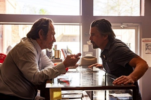 The Lowdown: Season Two; FX Unveils Premiere Date & First Photos for Ethan Hawke Series – canceled + renewed TV shows, ratings The Lowdown: Season Two; FX Unveils Premiere Date & First Photos for Ethan Hawke Series - canceled + renewed TV shows, ratings