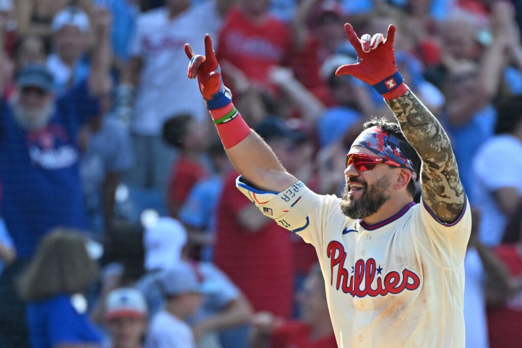 The Opener: Phillies, White Sox, Little League Classic The Opener: Phillies, White Sox, Little League Classic
