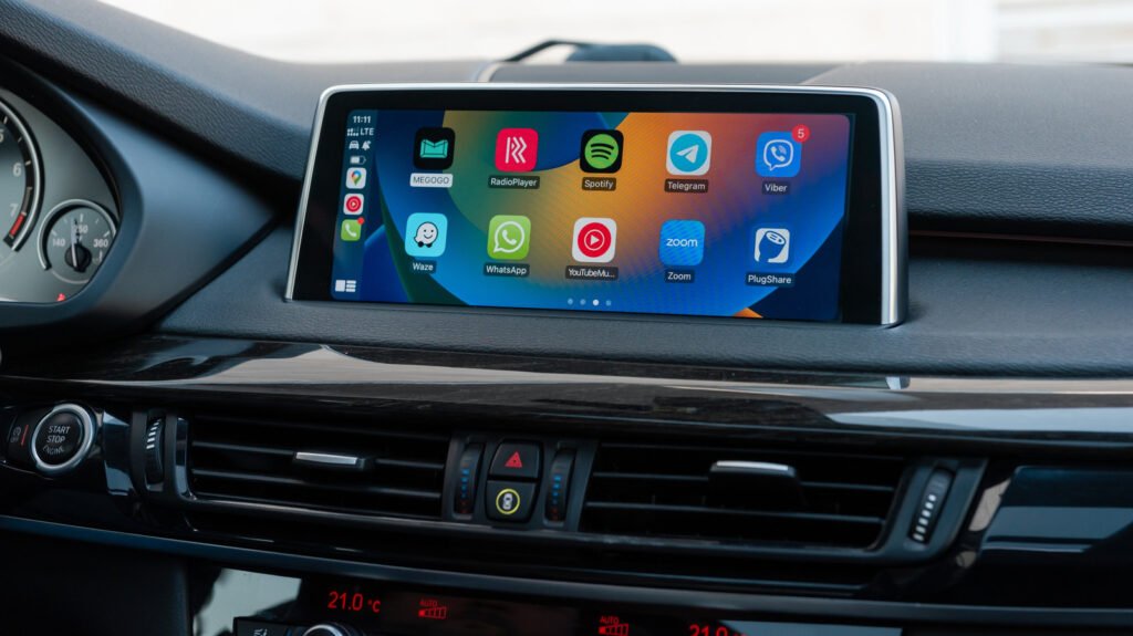 The Reasons Siri May Not Work On CarPlay The Reasons Siri May Not Work On CarPlay