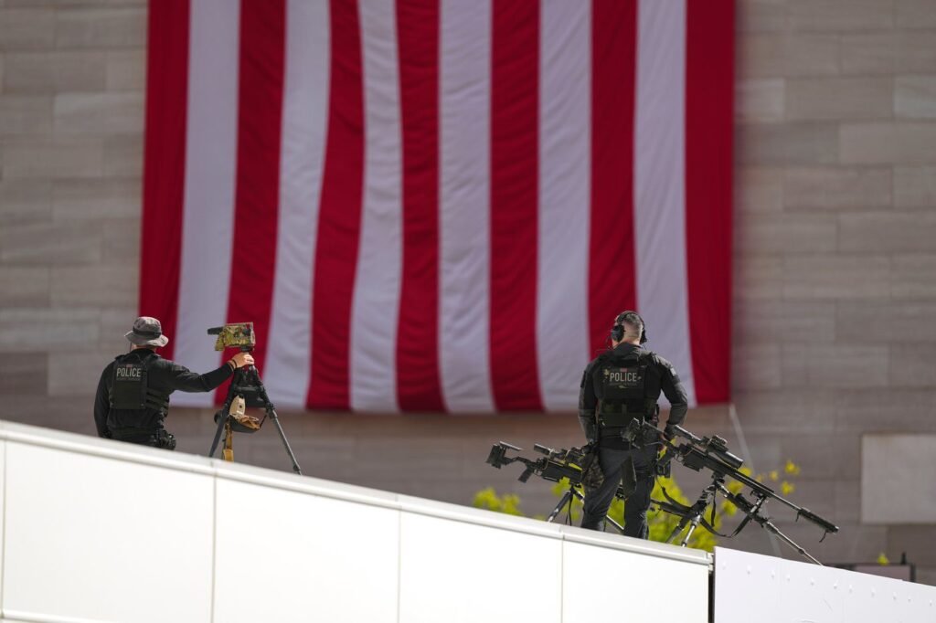 Three Secret Service officials have been placed on administrative leave pending investigation Three Secret Service officials have been placed on administrative leave pending investigation