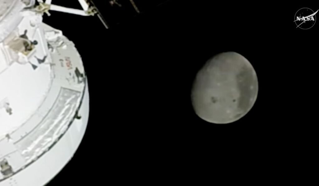Trump orders 1,000 annual U.S. space launches by 2030, targets moon landing by 2028 Trump orders 1,000 annual U.S. space launches by 2030, targets moon landing by 2028
