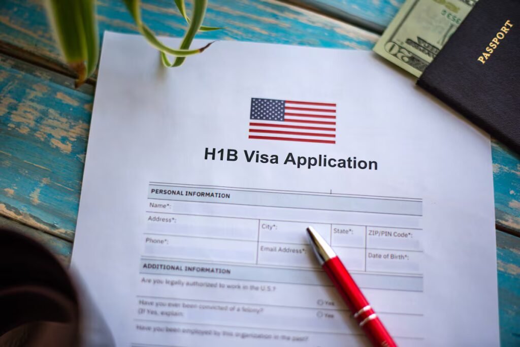 Trump persists in pushing fee of over $100,000 for H-1B visas | U.S.