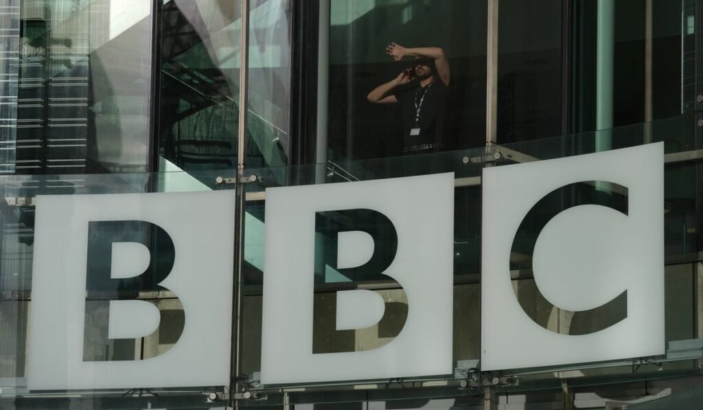 Trump urges court to reject BBC’s bid to secure records from his family in defamation case Trump urges court to reject BBC’s bid to secure records from his family in defamation case