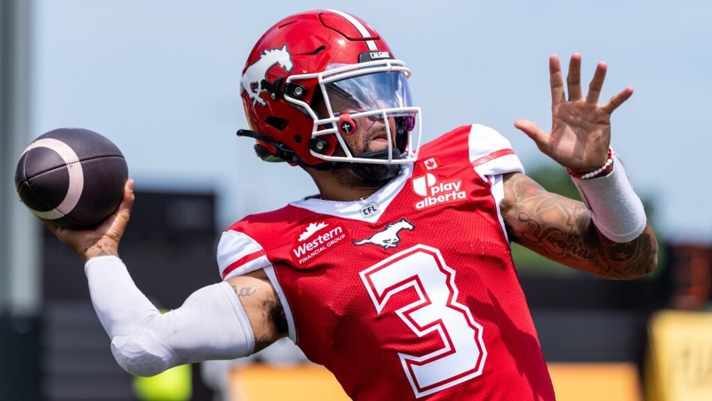 Vernon Adams Jr. out vs. Hamilton; Josh Love to start