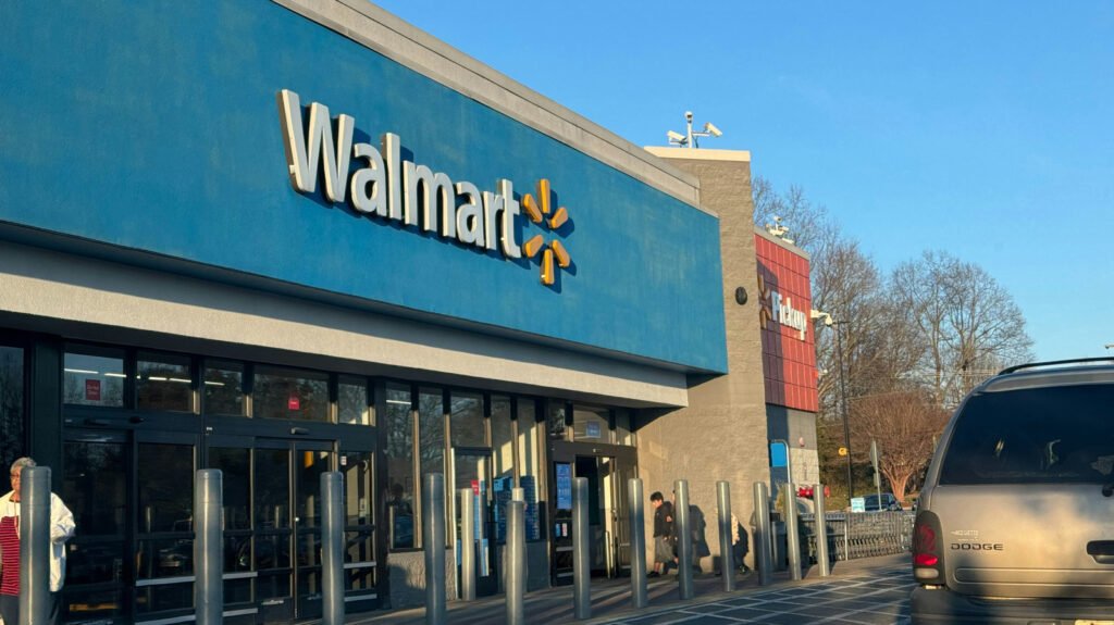 Walmart Will Finally Accept Tap To Pay In Stores By The End Of 2026 Walmart Will Finally Accept Tap To Pay In Stores By The End Of 2026