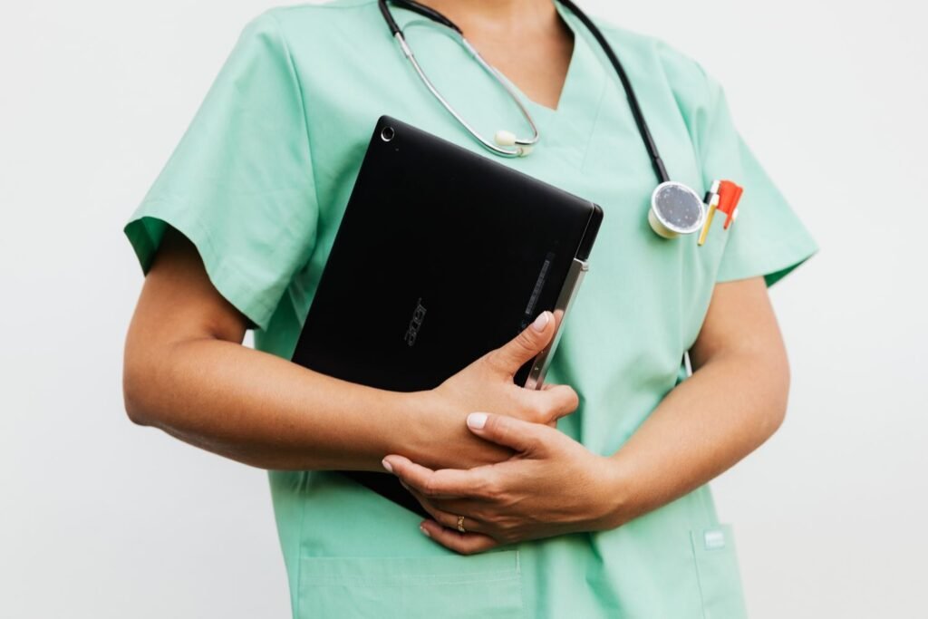 What You Should Know Before Choosing Nursing as a Career in Ohio