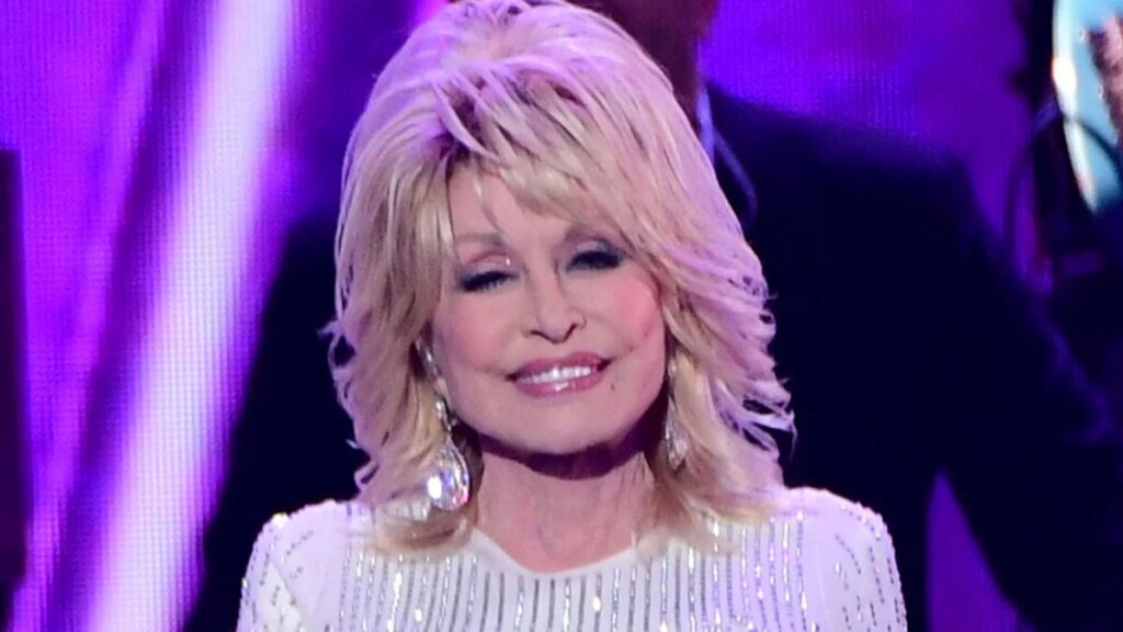Why Dolly Parton's Fans Have Started A Petition
