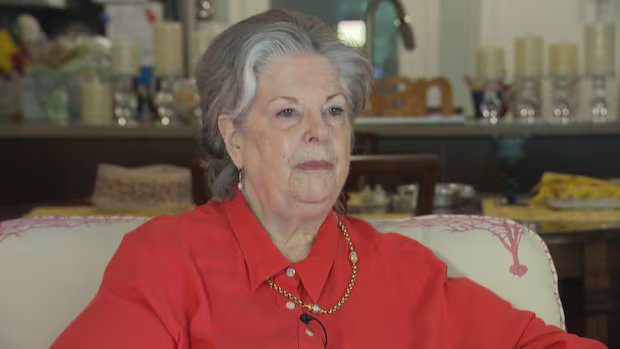 Winnipeg’s 1st female mayor wants to see a 2nd. That’s not likely in this fall’s election Winnipeg's 1st female mayor wants to see a 2nd. That's not likely in this fall's election