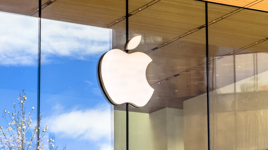 Apple Adds More Allegations To Its Trade Secrets Lawsuit Against OpenAI Apple Adds More Allegations To Its Trade Secrets Lawsuit Against OpenAI