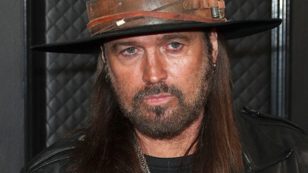Billy Ray Cyrus Reacts To Miley Dropping Last Name