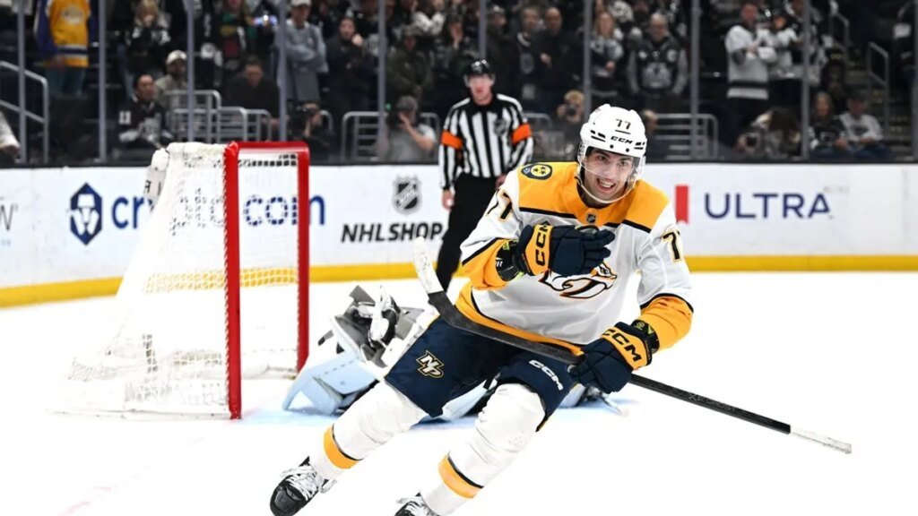 Devils acquire Luke Evangelista from Predators for picks
