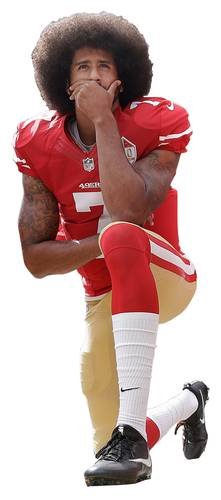 Kaepernick acusa a la NFL de veto Kaepernick acusa a la NFL de veto