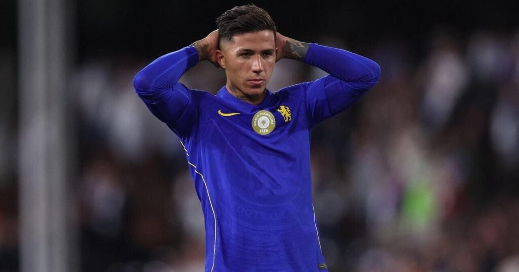Man City complete British-record move for 'complete midfielder' Fernandez