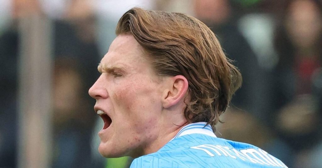 McTominay talks Ferguson bond, Mourinho call, and upcoming heart surgery McTominay talks Ferguson bond, Mourinho call, and upcoming heart surgery