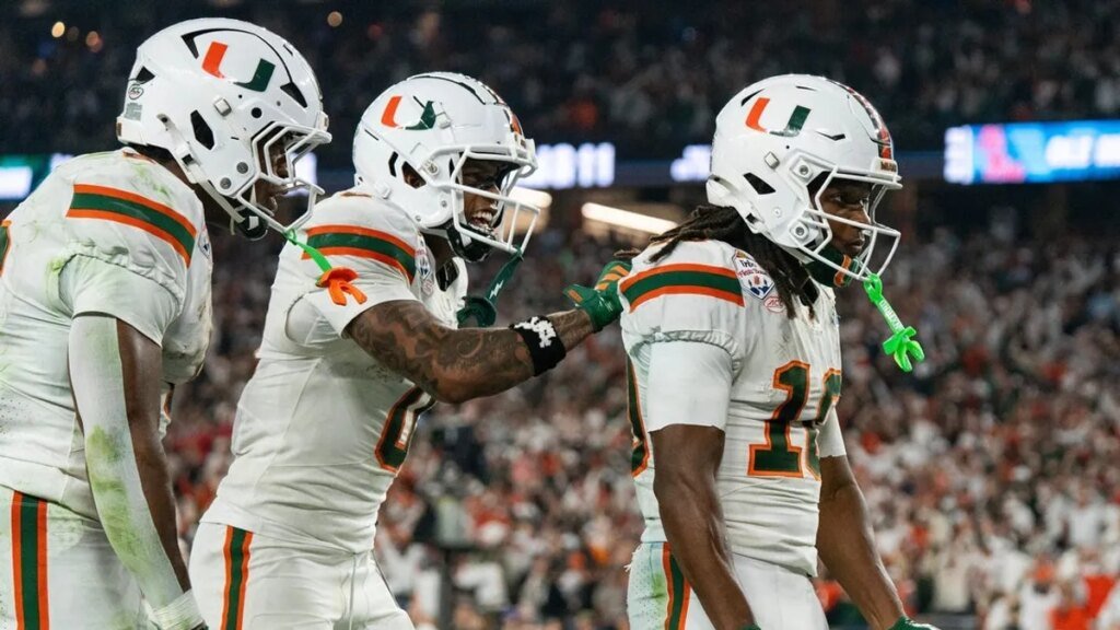 No. 7 Miami not taking any chances with pesky Stanford No. 7 Miami not taking any chances with pesky Stanford