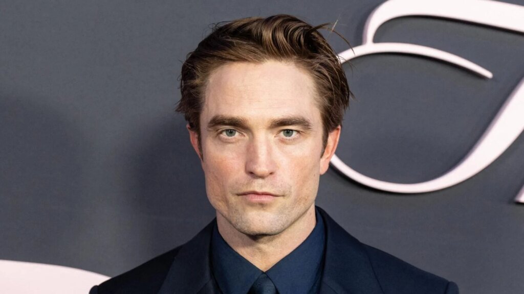 Robert Pattinson Shares How He Prepared For ‘Primetime’ Robert Pattinson Shares How He Prepared For 'Primetime'