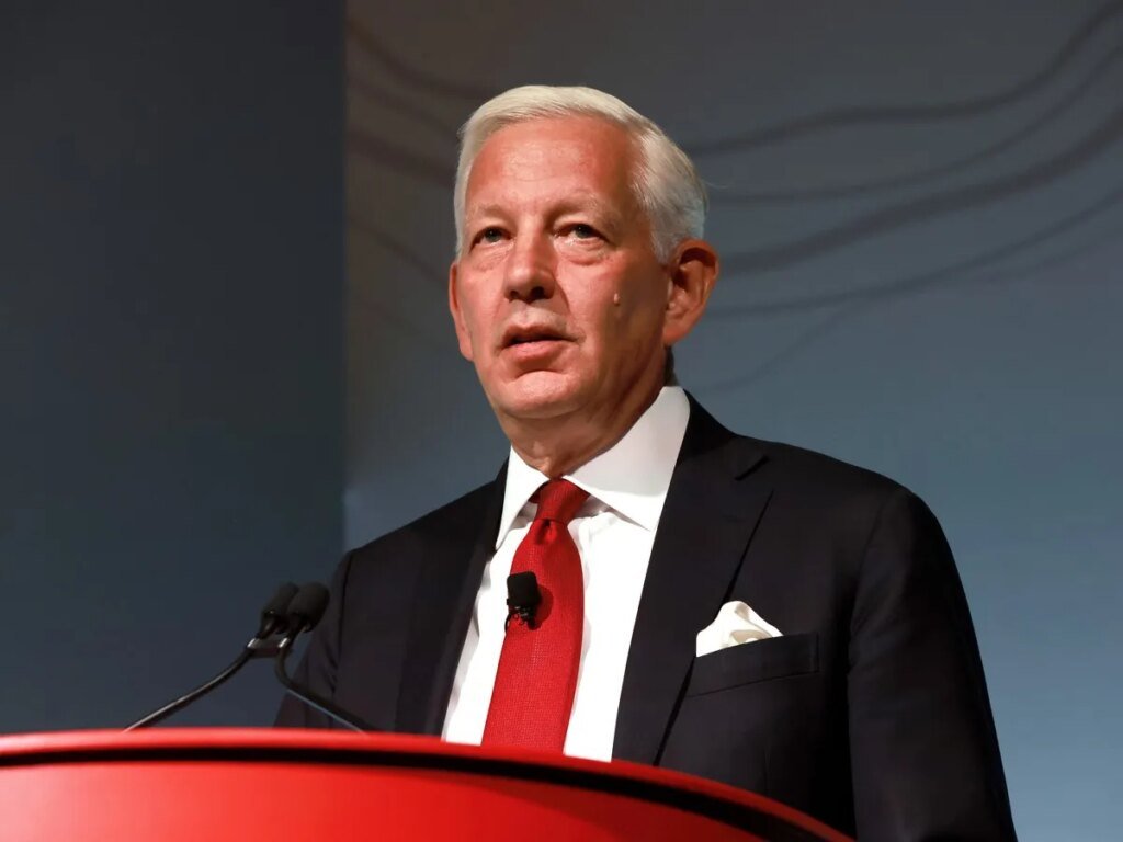 Terry Glavin: Carney recruiting Dominic Barton will please Xi Jinping Terry Glavin: Carney recruiting Dominic Barton will please Xi Jinping