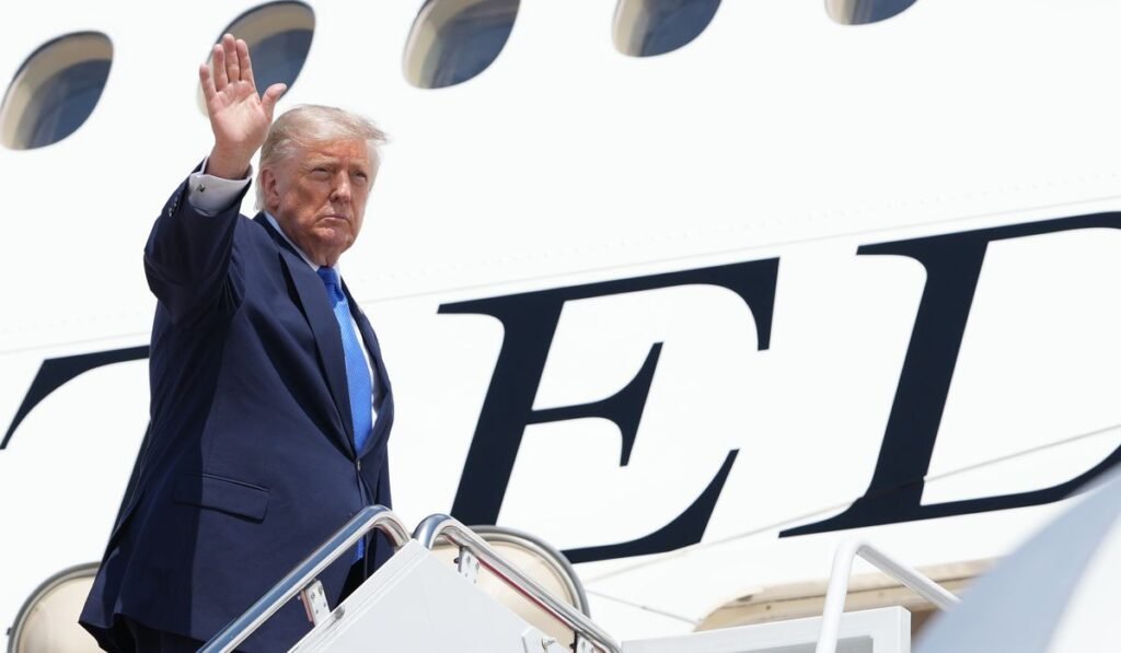 Trump plans federal pay freeze in 2027, raising hackles among Democrats and unions