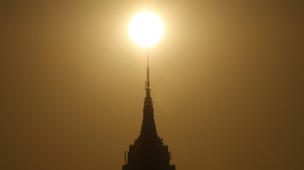 UN Report Says Global Warming Will Surpass The Goal Of 1.5 Degrees Celsius UN Report Says Global Warming Will Surpass The Goal Of 1.5 Degrees Celsius